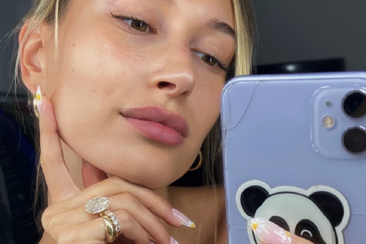 Every Product In Hailey Bieber's Skincare Routine.